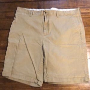 Men’s Old Navy Khaki Shorts - Sz 36 Ultimate Slim Fit